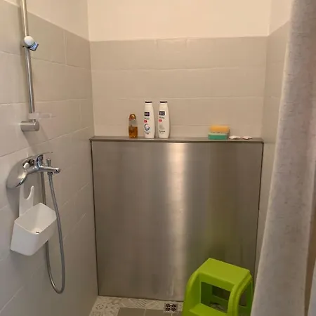 Genovesa 42 Group Appartement